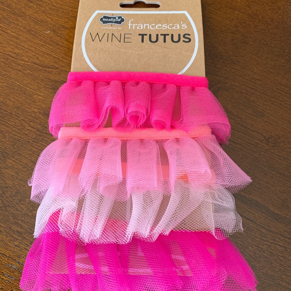 Wine Tutus and Luggage Tags (Package Deal)